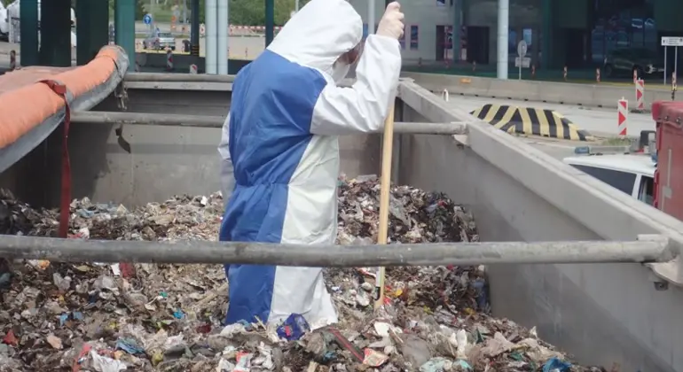 Kontrola cezhraničného pohybu odpadov